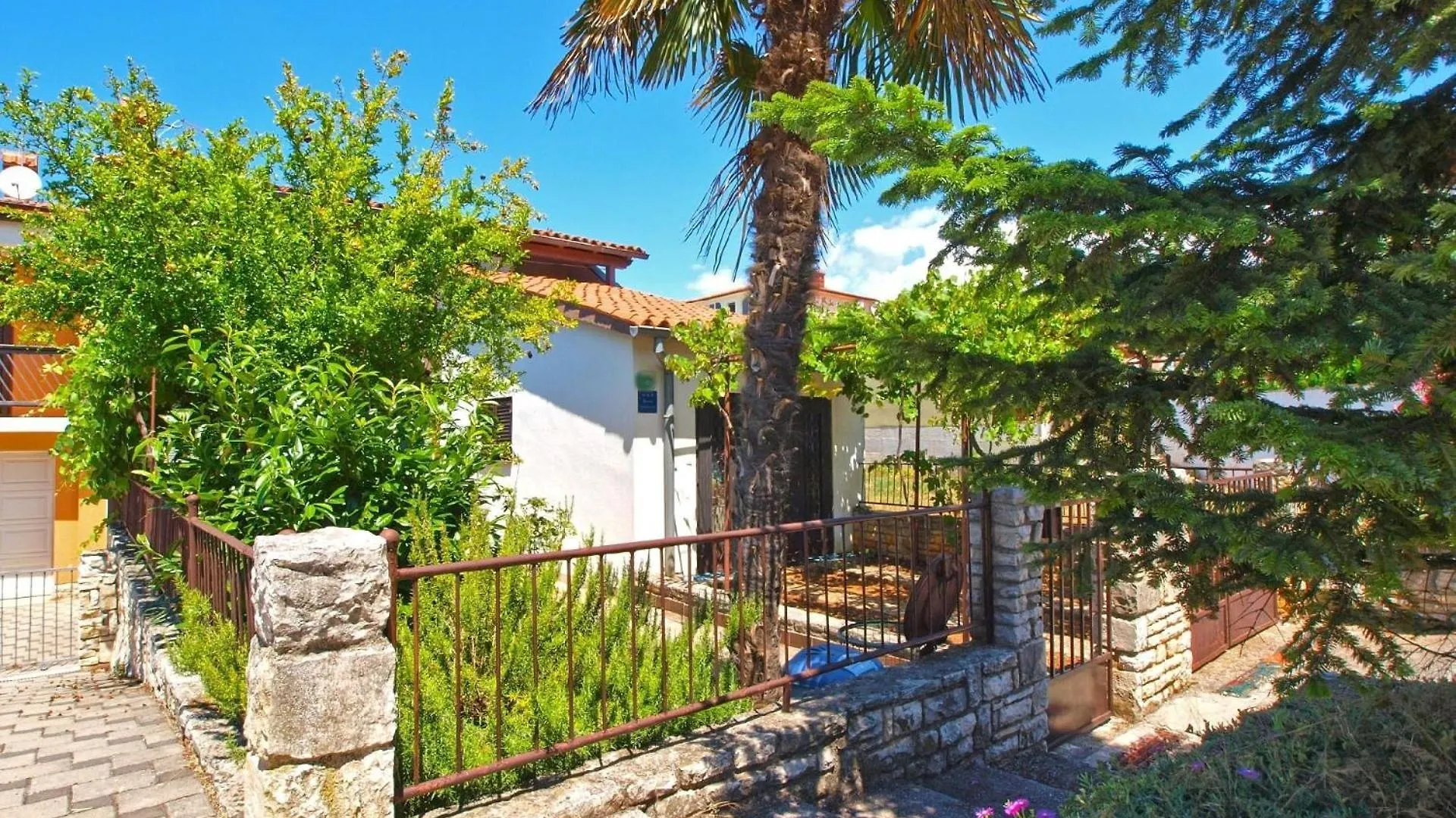Ferienwohnung Fuer 5 Personen Ca 70 Qm In Stinjan, Istrien Istrische Riviera Croatia