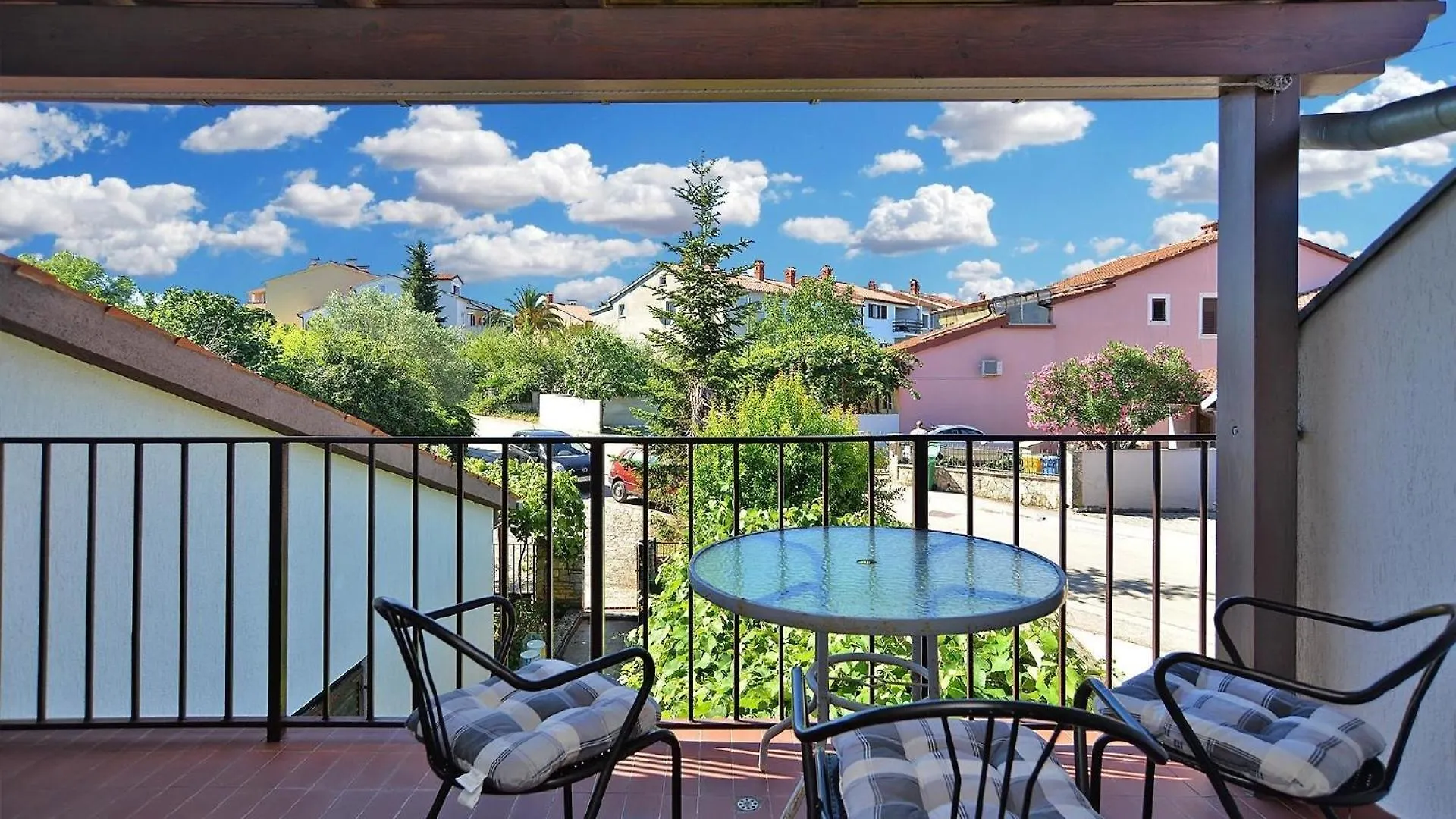 Apartment Ferienwohnung Fuer 5 Personen Ca 70 Qm In Stinjan, Istrien Istrische Riviera